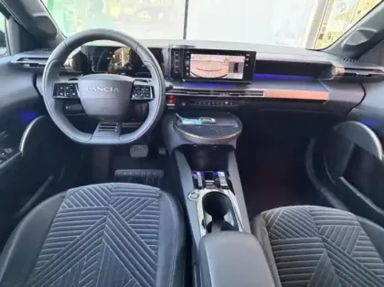 Photo 12 Lancia Ypsilon Gén. III Ph1 LX 5