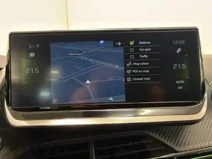 Photo 13 Peugeot 208  1.2 PureTech 100ch S&S GT EAT8