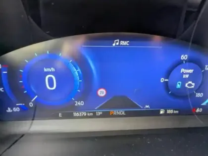 Photo 13 Ford Kuga  2.5 Duratec 190ch FHEV E85 ST-Line X BVA