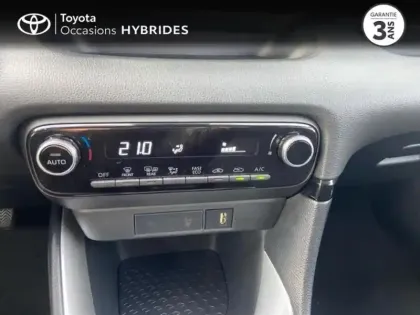 Photo 13 Toyota Yaris  116h Design 5p MY22