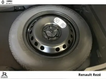 Photo 14 Renault Captur  1.6 E-Tech hybride 145ch Techno