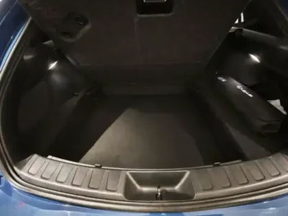 Photo 8 Lexus UX  250h Le 2WD Pack Technologie