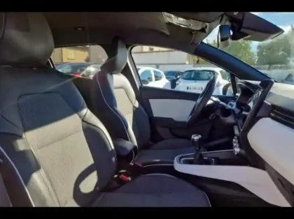 Photo 9 Renault Clio  1.3 TCe 140ch Techno