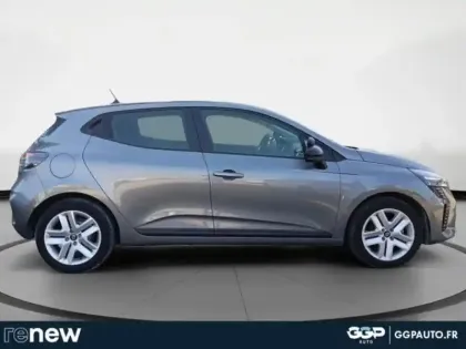 Photo 35 Renault Clio  1.5 Blue dCi 100ch Evolution - 24