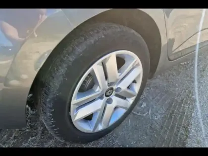 Photo 12 Renault Clio  1.5 Blue dCi 100ch Evolution - 24