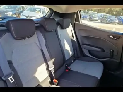 Photo 10 Renault Clio  1.5 Blue dCi 100ch Evolution - 24