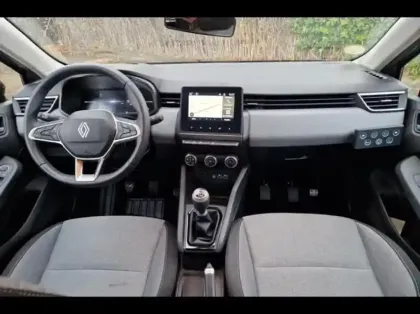 Photo 8 Renault Clio  1.5 Blue dCi 100ch Evolution - 24