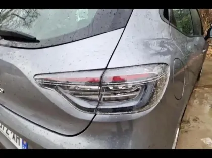 Photo 13 Renault Clio  1.5 Blue dCi 100ch Evolution - 24