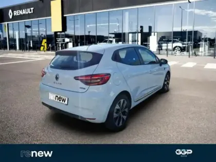 Photo 5 Renault Clio  1.6 E-Tech hybride 140ch Limited -21N
