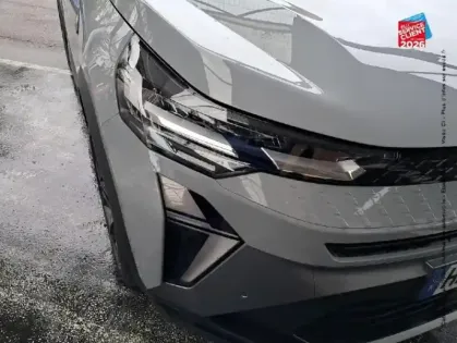 Photo 12 Renault Captur  1.8 E-Tech full hybrid 160ch esprit Alpine - 25