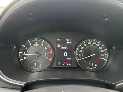 Photo 10 Suzuki Vitara  1.4 Boosterjet Hybrid 110ch Style Auto MY25