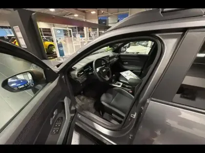 Photo 8 Dacia Bigster  1.2 mild hybrid 140ch Extreme