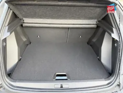 Photo 13 Peugeot 2008  1.2 Hybrid 145ch GT e-DCS6