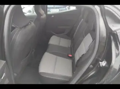 Photo 10 Renault Clio  1.6 E-Tech hybride 140ch Limited -21N