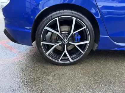 Photo 7 Volkswagen Golf  2.0 TSI 320ch R 4Motion DSG7