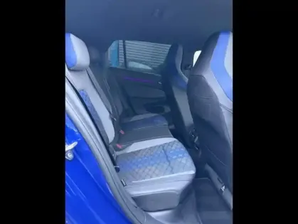 Photo 11 Volkswagen Golf  2.0 TSI 320ch R 4Motion DSG7