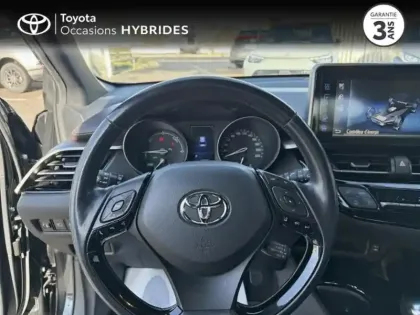 Photo 12 Toyota C-HR  122h Distinctive 2WD E-CVT