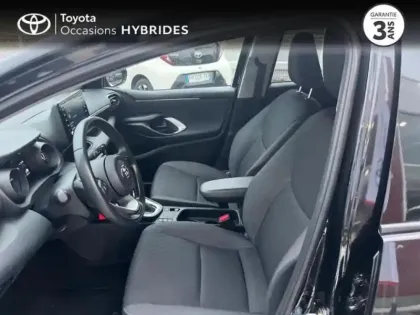 Photo 6 Toyota Yaris  116h Design 5p MY22