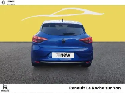 Photo 10 Renault Clio  1.6 E-Tech hybride 145ch Engineered