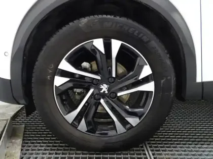 Photo 9 Peugeot 2008  1.2 PureTech 130ch S&S GT EAT8