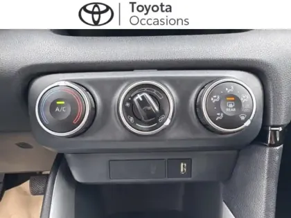 Photo 10 Toyota Yaris  120 VVT-i Dynamic 5p MY21