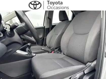 Photo 11 Toyota Yaris  120 VVT-i Dynamic 5p MY21