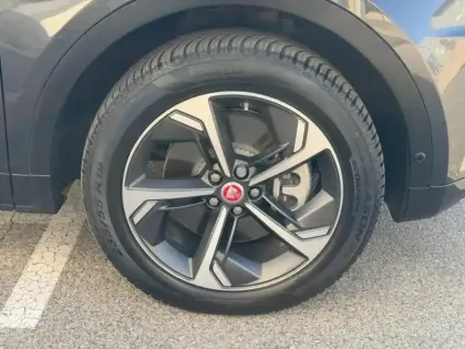 Photo 11 Jaguar E-Pace  P300e PHEV R-Dynamic SE BVA AWD