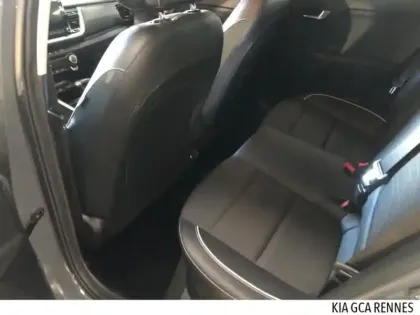 Photo 13 Kia Stonic  1.0 T-GDi 100ch GT Line DCT7