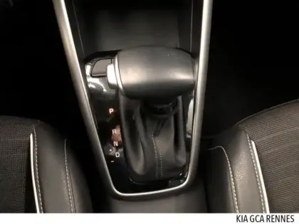 Photo 8 Kia Stonic  1.0 T-GDi 100ch GT Line DCT7