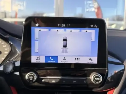 Photo 9 Ford Fiesta  1.0 EcoBoost 140ch Stop&Start ST-Line 5p Euro6.2