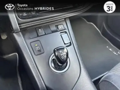 Photo 14 Toyota Auris  Touring Sports HSD 136h Collection