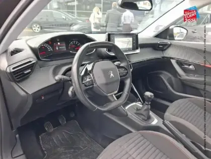 Photo 14 Peugeot 2008  1.2 PureTech 130ch S/S Active Pack GPS Camera Carplay