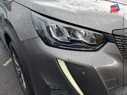 Photo 12 Peugeot 2008  1.2 PureTech 130ch S/S Active Pack GPS Camera Carplay