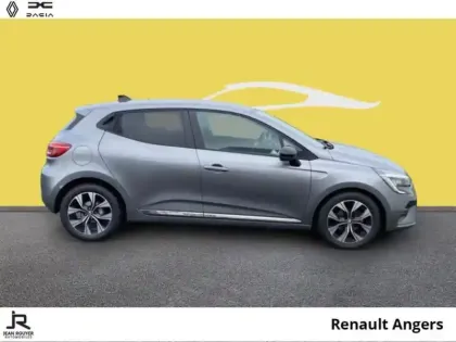 Photo 13 Renault Clio Gén. V (BJA) Ph1 NG Evolution 5