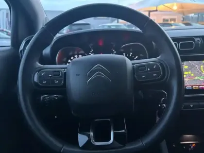 Photo 13 Citroën C3 Aircross  PureTech 130ch S&S Shine EAT6