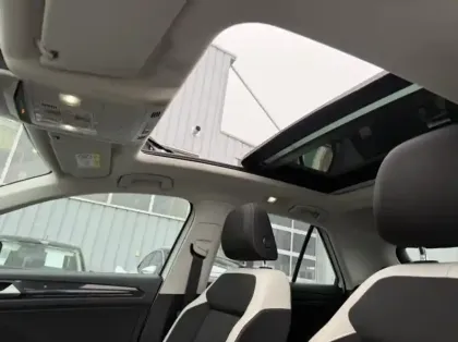 Photo 7 Volkswagen T-roc  1.5 TSI EVO 150ch Carat DSG7 S&S