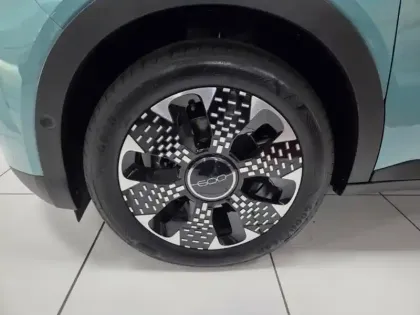 Photo 6 Fiat 600  e 156ch 54kWh La Prima