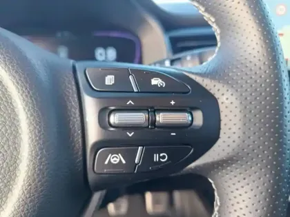 Photo 11 Kia Stonic  1.0 T-GDi 100ch GT Line Premium