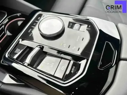 Photo 6 BMW Serie 5 Série 5 530e 299ch M Sport