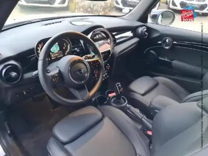 Photo 14 Mini Mini  Cooper 136ch  Edition Camden BVA7