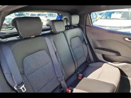 Photo 10 Renault Clio  1.6 E-Tech hybride 140ch Intens -21N