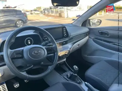 Photo 14 Hyundai Bayon  1.0 T-GDi 100ch Hybrid 48V Intuitive Camera