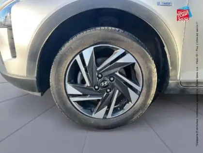 Photo 9 Hyundai Bayon  1.0 T-GDi 100ch Hybrid 48V Intuitive Camera