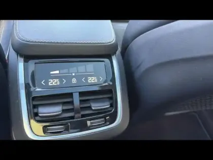 Photo 11 Volvo Xc90  T8 AWD 303 + 87ch R-Design Geartronic