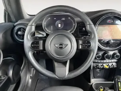 Photo 11 Mini Mini  Cooper SE 184ch Edition Resolute Essential BVA