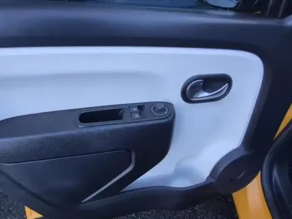 Photo 9 Renault Twingo  1.0 SCe 75ch Zen