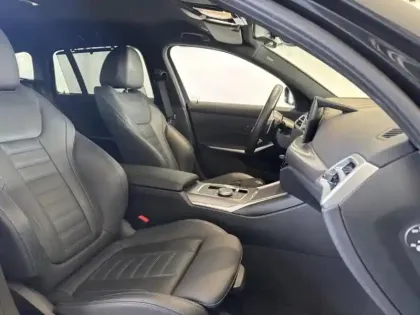 Photo 8 BMW Serie 3 Série 3 Touring 330eA 292ch M Sport