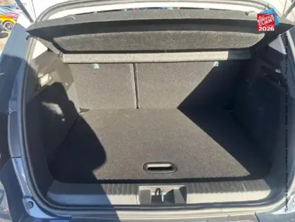 Photo 13 Renault Captur  1.6 E-Tech hybride 145ch Techno