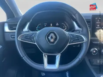 Photo 11 Renault Captur  1.6 E-Tech hybride 145ch Techno