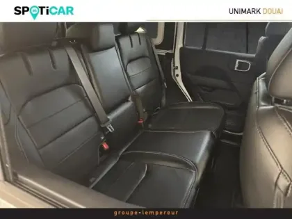 Photo 14 Jeep Wrangler  Unlimited 2.0 T 380ch 4xe Overland Command-Trac MY22